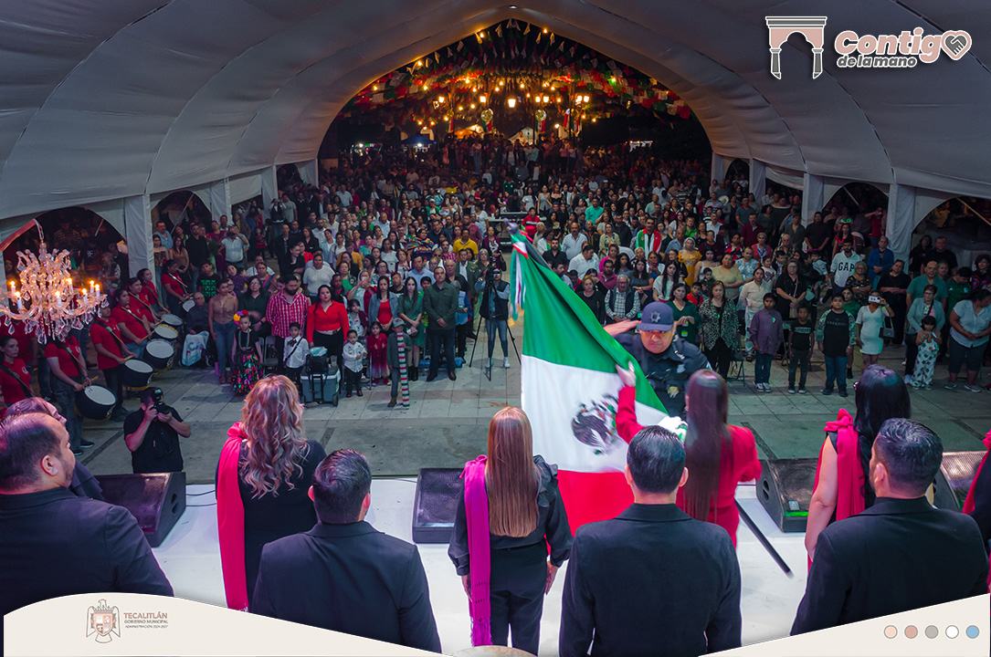 ¡Qué noche tan bonita vivimos en #Tecalitlán!